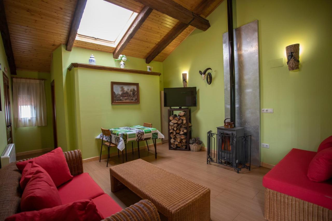 Alojamiento Turistico "El Torreon" Guest House Fresneda de la Sierra Exterior photo