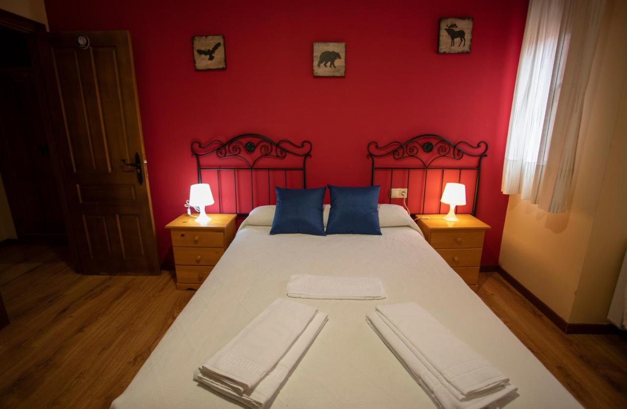 Alojamiento Turistico "El Torreon" Guest House Fresneda de la Sierra Exterior photo