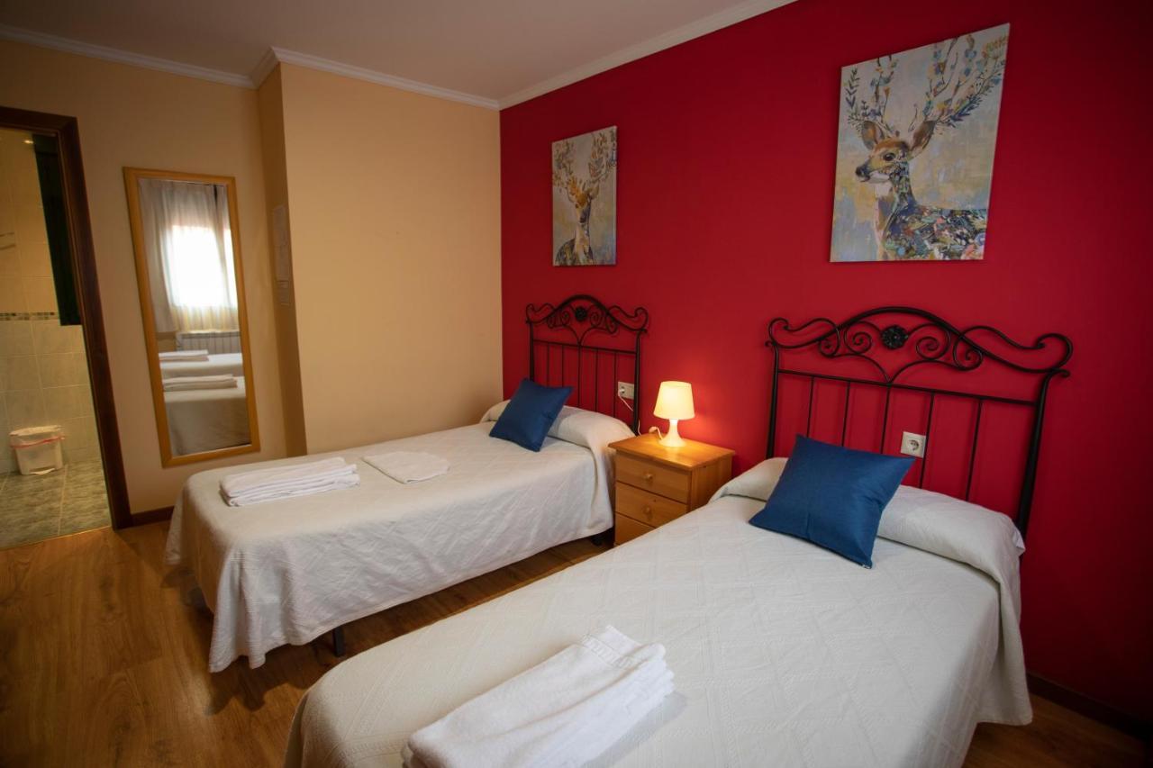 Alojamiento Turistico "El Torreon" Guest House Fresneda de la Sierra Exterior photo