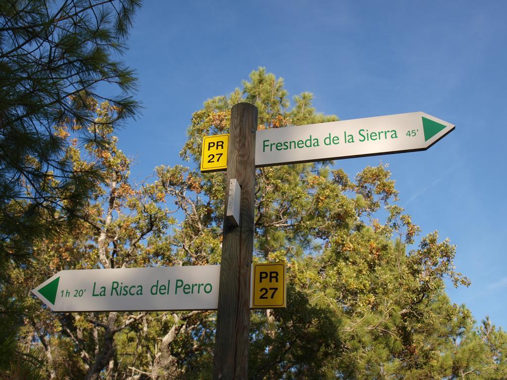 Alojamiento Turistico "El Torreon" Guest House Fresneda de la Sierra Exterior photo